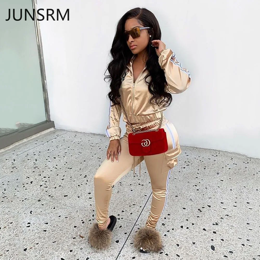 

2019 autumn two-piece separate sports leisure set stitching personality reflective casual wear running fitness set