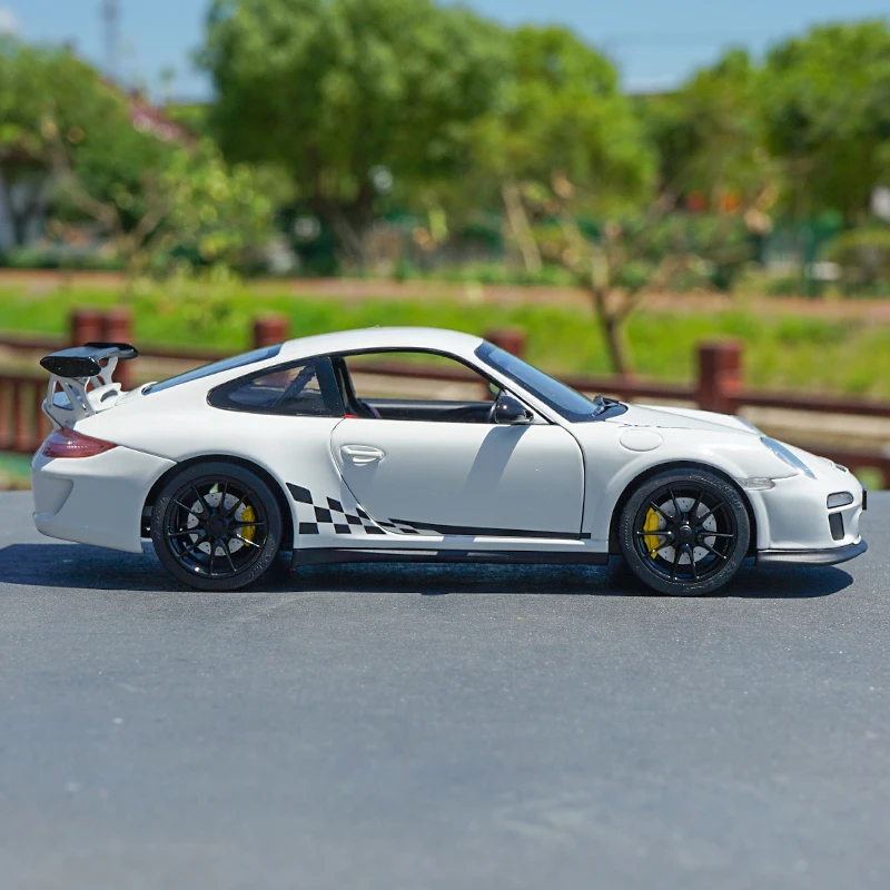 1:18 911 GT3 RS 2010 модель спортивного автомобиля с литьем под давлением в новой коробке