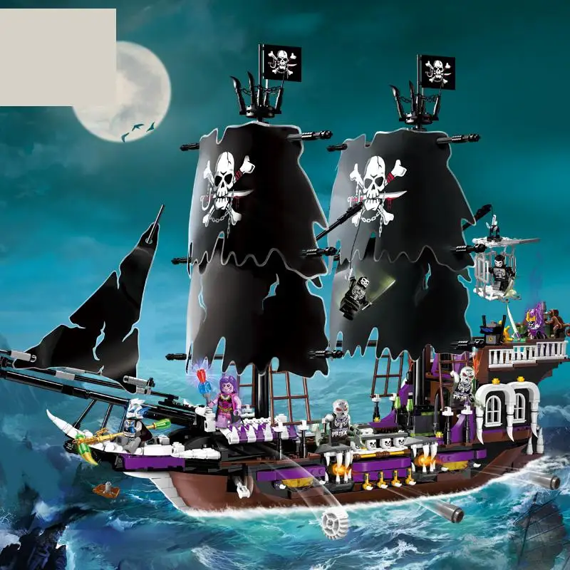 

Pirate Ship Boat Enlighten Building Block Black General 5 Figure 4 Cannons 1456pcs (without Original Packing Box)