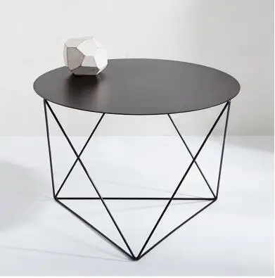 

Stylist extremely simple tea table of iron art north Europe is small family sitting room originality circular tea table is conte