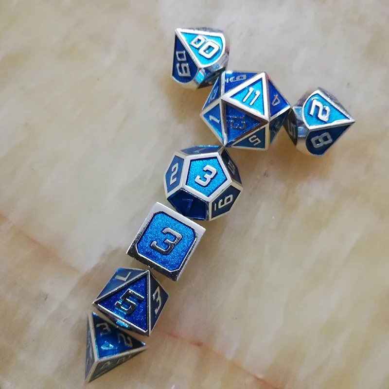 Многогранные наборы rpg dnd металлические игральные кости игры d20 10 8 12 6 4 и драконы