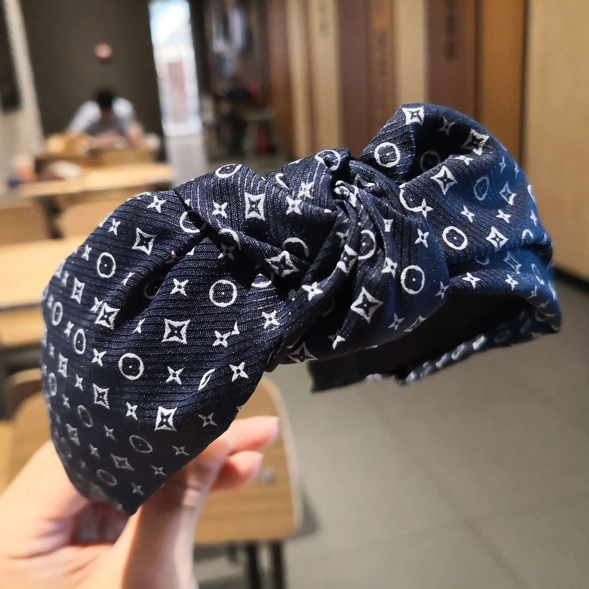 Fashion Brand headband Gril Floral star hairband women Retro Bezel headband Bows Cross Knot hairband Mickey hair Accessories - Цвет: 6