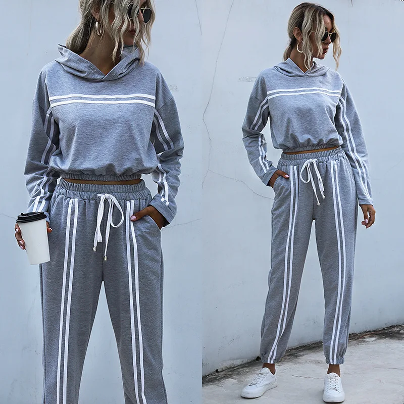 

Autumn and winter running suit women's sports suit splicing Hoodie sports suit fashion slim fit women's 2-piece sportswear