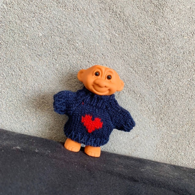 2019 Cute Silicone Cute Funny Rubber Naked Doll 7cm Lighter Case Box Lighter Protector Nostalgic Toys Cigarette Accessories