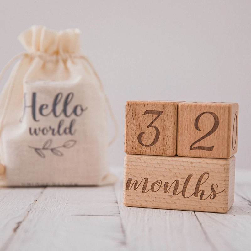 1 Juego de tarjetas Milestone hechas a mano para bebé, madera grabada cuadrada, regalos de baño para niños, accesorios de fotografía con calendario para recién nacidos