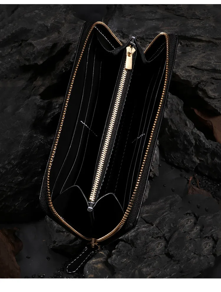 Рисунок 2 - Кошельки из натуральной кожи с