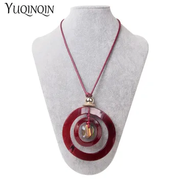

Vintage Charm Pendant Necklace Round Acrylic Custom Long Necklaces for Women Resin Rope Bohemian Necklace Statement for Girls