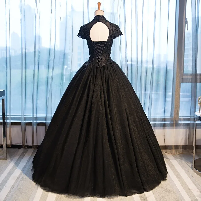 Puffy-Black-Lace-Quinceanera-Dresses-Tulle-Masquerade-Sweet-16-Dresses-Ball-Gowns-vestidos-de-15-anos (1)_conew1