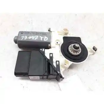 

1M0837462A WINDOW MOTOR REAR RIGHT SEAT TOLEDO (1M2)