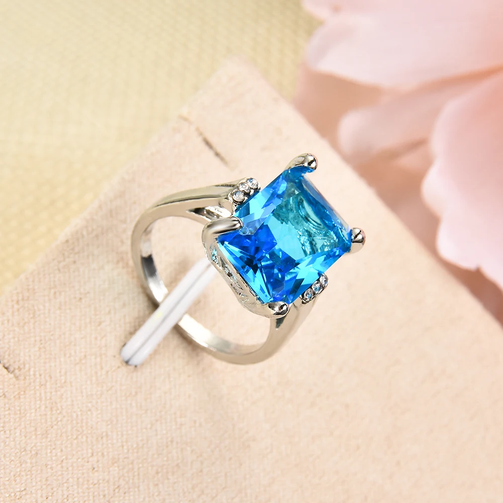 Новая модная элегантная жилетка большого размера с синим морским камнем Стразы