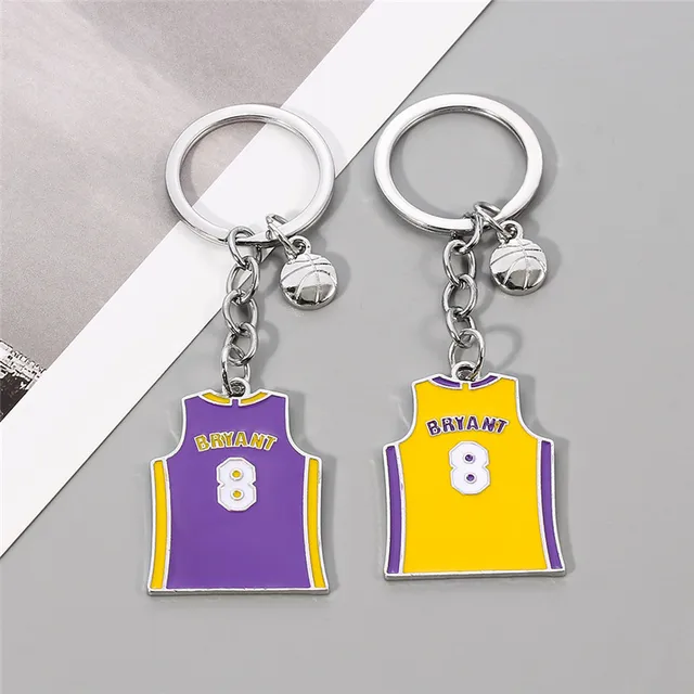 Kobe bryant jersey keychain 1 yellow purple and car emblem Bombing new work