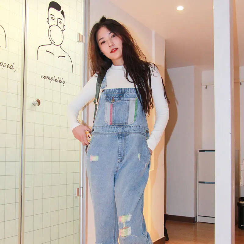 

Spring and Autumn new style loose hole big pocket color decorative line denim overalls women