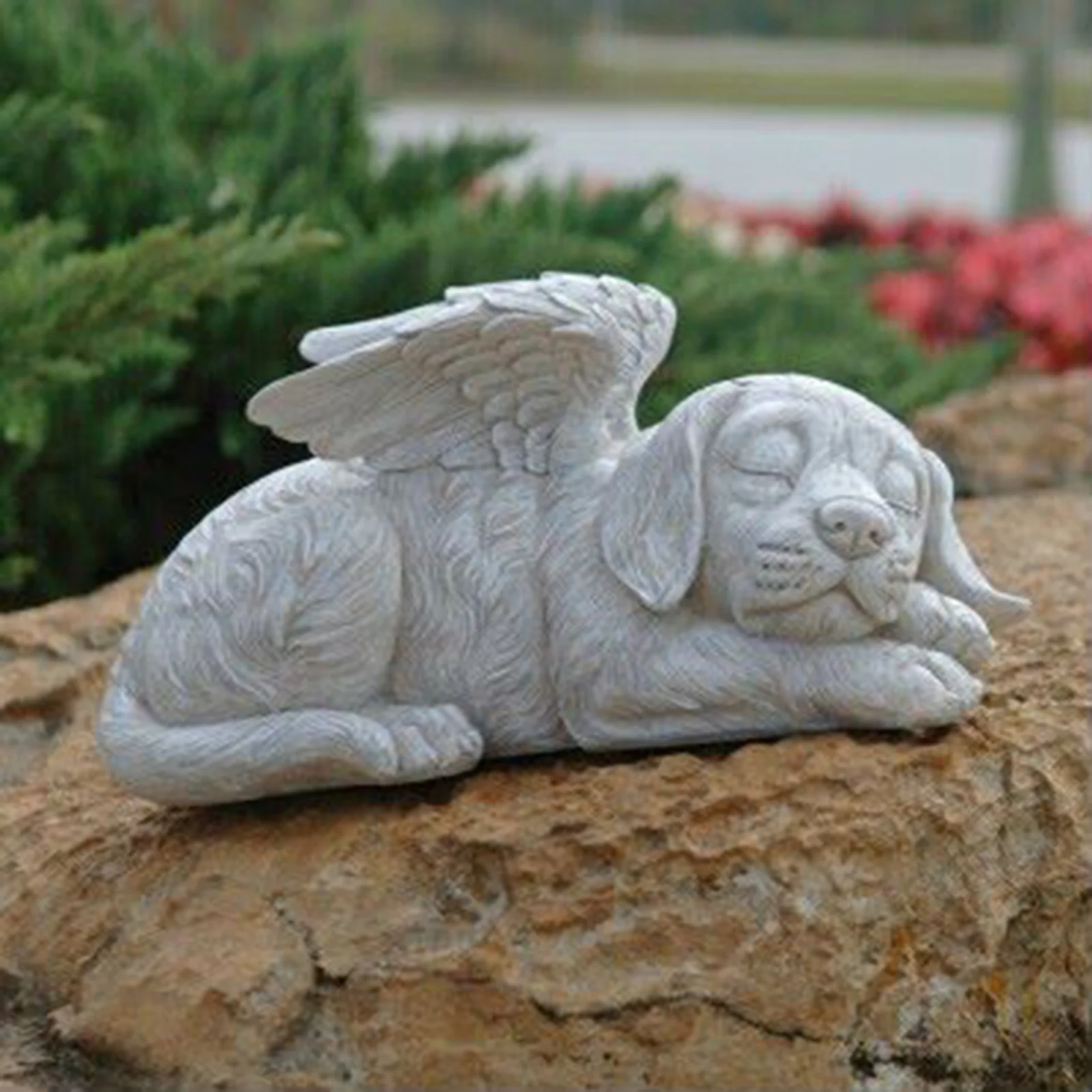 Angel Pet Statue Super Cute Sleeping Dog/Cat In Angel Wing Resin Garden Ornament Memorial Grave Marker Statue