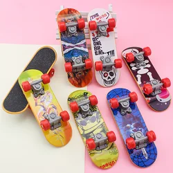 Tik Tok – Skateboard rouge, jouet de dessin animé, offre spéciale 