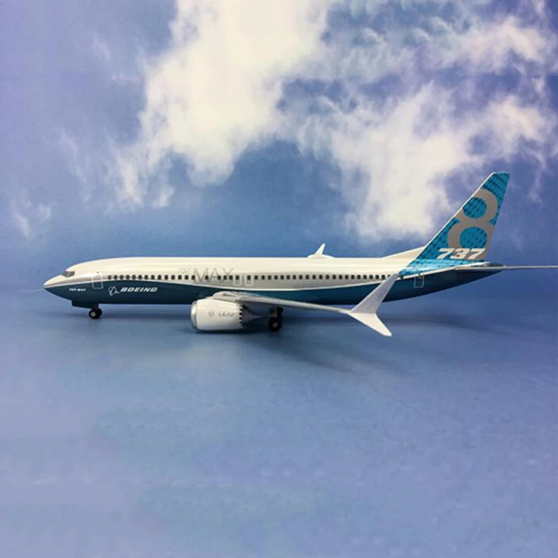 31 см 1/130 весы самолет Boeing B737 MAX8 самолет прототип Модель самолетов с посадки передаточные колеса литой под давлением смолы игрушечные самолеты