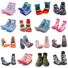 Обувь для новорожденных мальчиков, носки для маленьких девочек, противоскользящие носки, обувь, мягкие детские носки-тапочки с резиновой подошвой