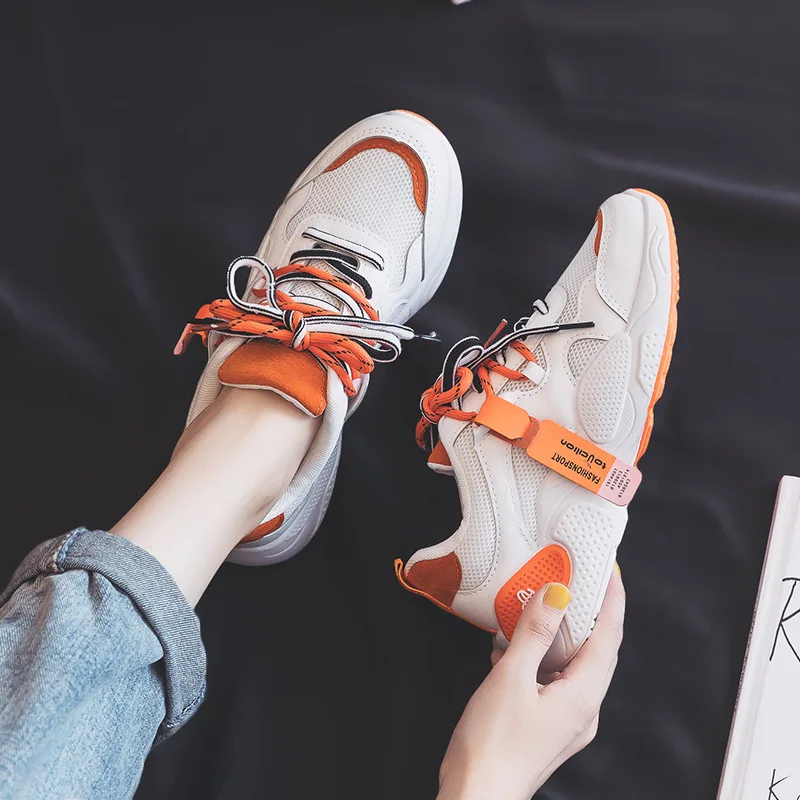 

Super Fire Punched Sheet Surface White Shoes That 2019 Trend Casual Versatile INS Autumn New Style Flat Heel Plastic Fashion