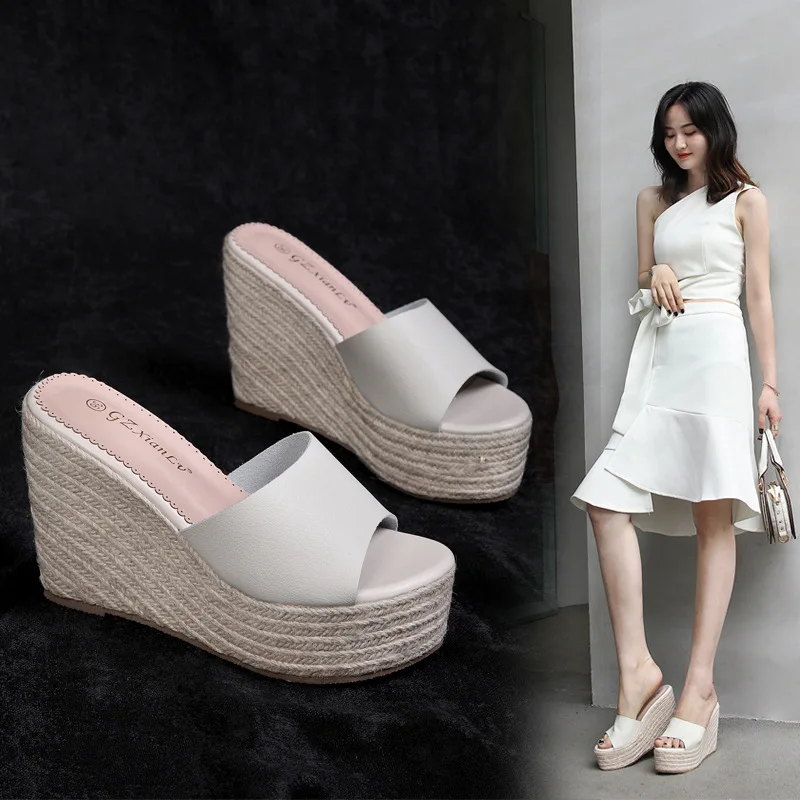 

On A Wedge Shoes Slides Slippers Platform Women Heels Sliders High Summer Wedges PU Rubber Super Shoes Slides Slippers Heels