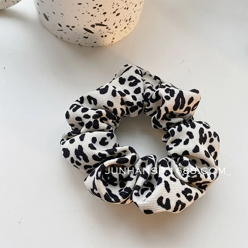 Temperament Black Scrunchies Autum/Winter Fashion Hair Ties Ponytail Holder Elastic Hair Band Women Girl Korean Hair Accessories hair bow for ladies Hair Accessories