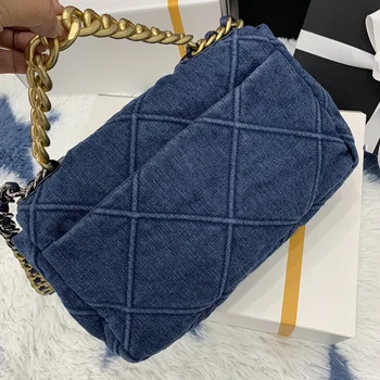 

The new high quality, large leather designer handbag, one-shoulder bag, cross-body bag for women in 2020