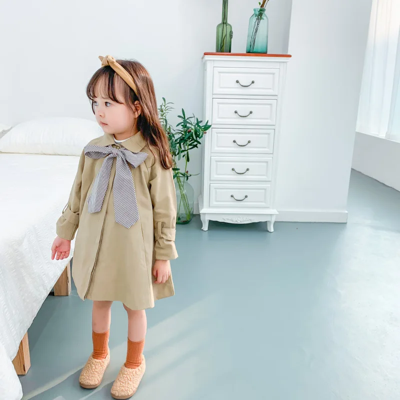 

New autumn Korean style long section sweet turn down collar big hem windbreak jacket outerwear with bow tie for girls