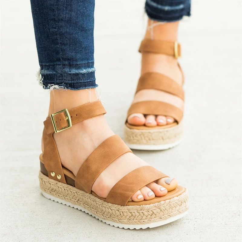 2020New Women's Solid Color Versatile Sandals Summer Breathable Fashion Casual Shoes Gladiator Roman Platform Shoes Travel Shoes