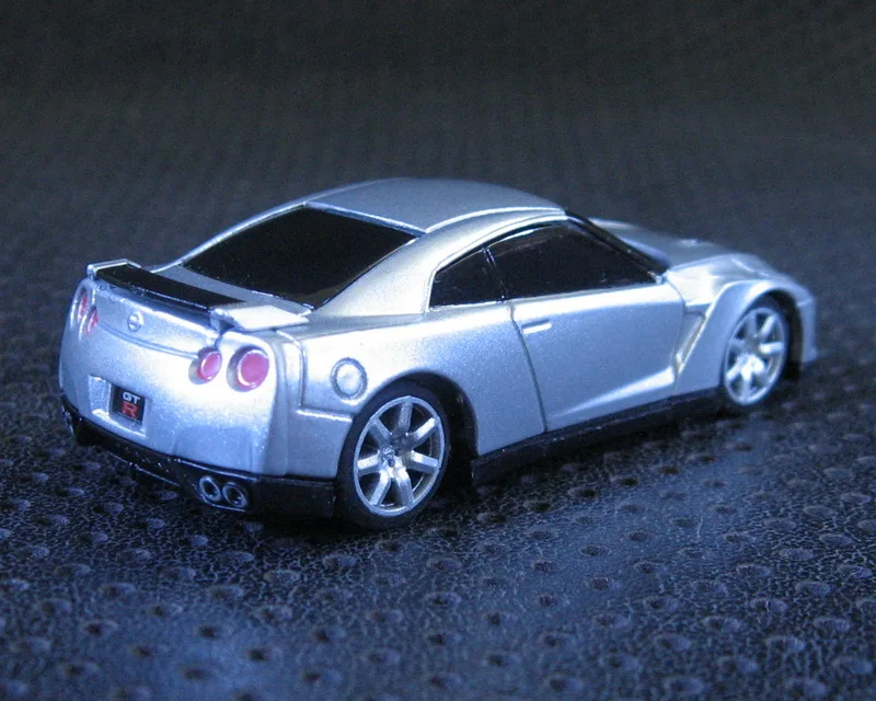 Кио sho OEM Nissan Skyline GTR R-35 1: 64 сплав автомобиля игрушки для детей Детские игрушки подарок оптом