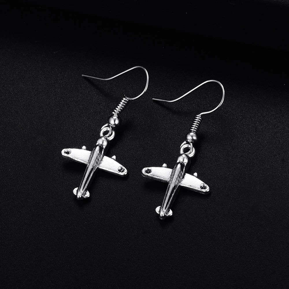 

Модные Винтажные висячие серьги в форме самолета, антикварные посеребренные серьги для женщин и девушек, ретро висячие серьги, милые серьги, ювелирные изделия