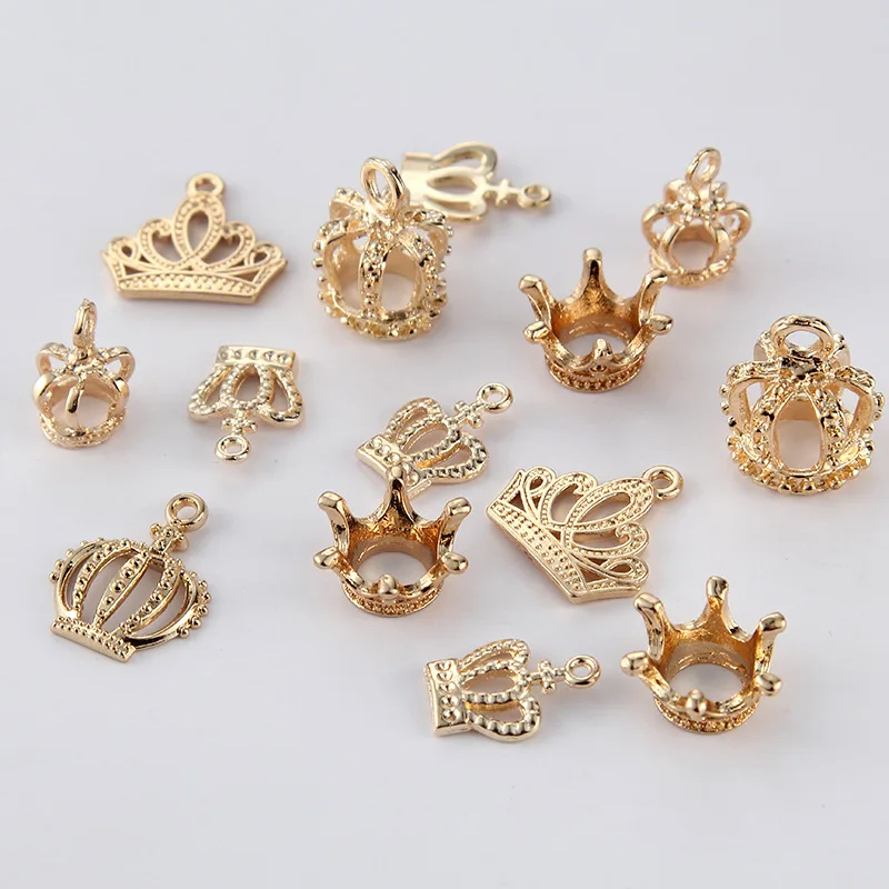 10pcs/lot Gold Color Metal Princess Crown Charms Pendant DIY Bracelet Accessories For Jewelry Findings Handmade Crafts Material
