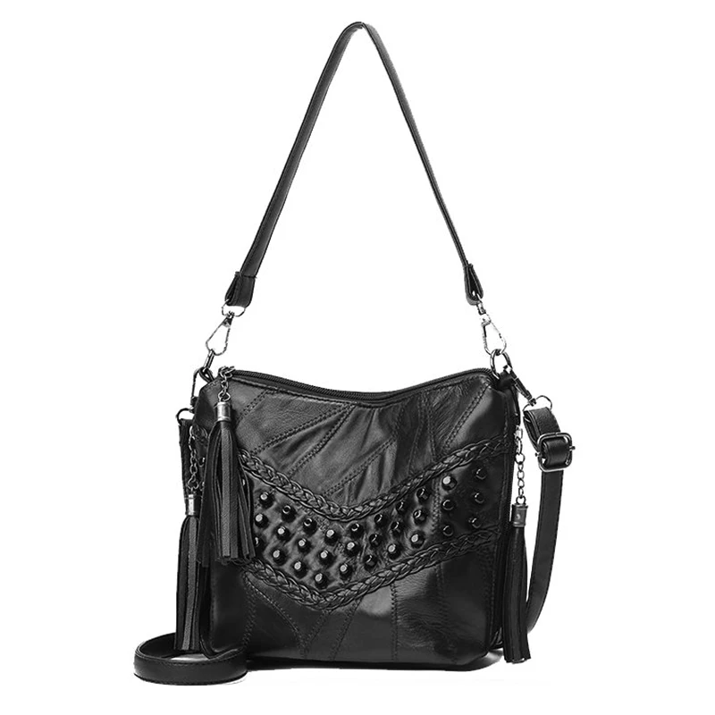 

Rivet Ladies' Handbag Tassel Women Messenger Bags Designer Mini Crossbody Ladies' Shoulder Bag(V Xing)