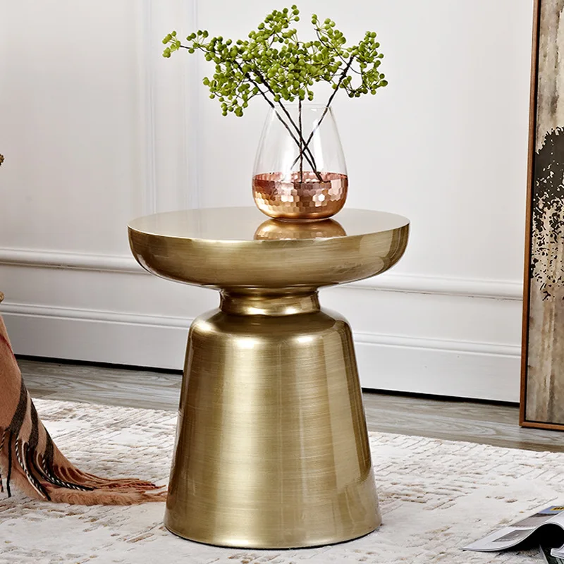 

Modern Simple Round Tea Table Light Luxury Sofa Edge Gold Brass Corner Nordic Metal Bedside Table Baking Paint Martini Table