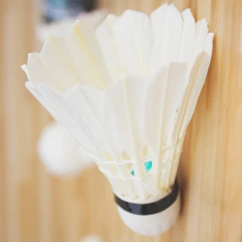 

12PCS 6.5cm Portable White Goose Feather Badminton Flight Stable Badminton Casual Games Sport Training