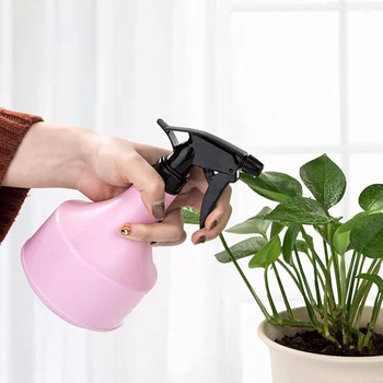 

Garden Patio Watering Plant Pot Spray Bottle Plastic Candy Color Flowers Seedling Sprayer Hairdressing Planting Teapot