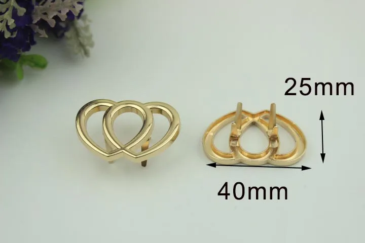 Meetee 40x25mm Heart Metal Buckles For Shoes Women Clothing Handbag Decorative Buckle DIY Leather Craft Hardware Accessories - Color: lightgold