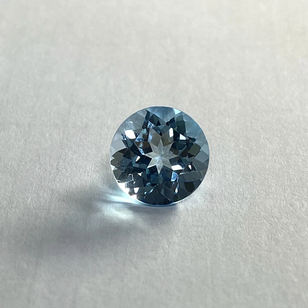 Round shape brilliant cut 8mm 2.3 carats natural sky blue topaz gemstone for jewelry making