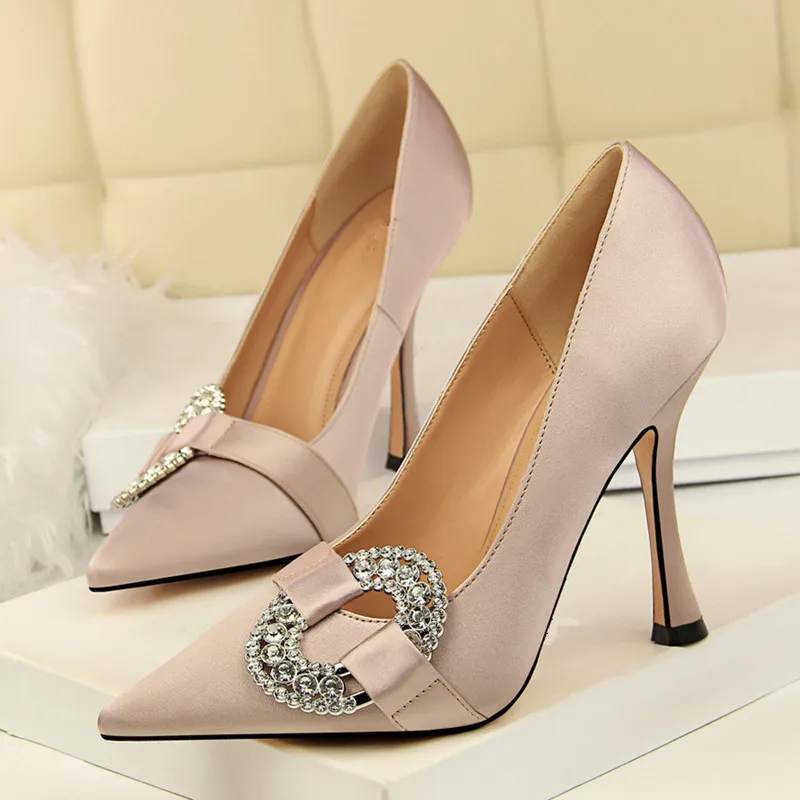 

10.5CM High Heels Shoes Women Crystal Buckle Design Pointed Toe Pumps Women Super High Shoes Ladies Shoes New Arrival DS-A0296