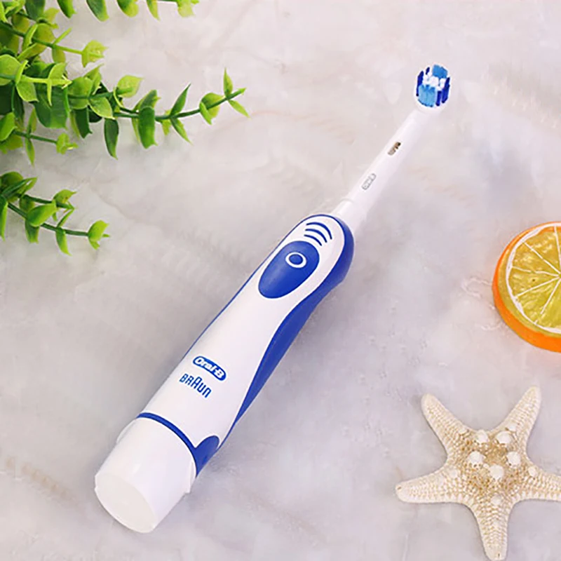 Oral B 4010 Electric Toothbrush 7600 times/Min Rotating Precision Clean Battery Powered 4 Pcs Replaceable Brush Heads Travel Box Oral B 4010 Electric Toothbrush 7600 times/Min Rotating Precision Clean Battery Powered 4 Pcs Replaceable Brush Heads Travel Box