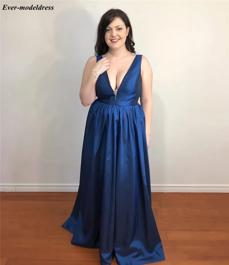 

Navy Blue Plus Size Evening Dresses Deep V-Neck Open Back A-Line Simple Prom Party Gowns Cheap Customized Vestidos De Festa