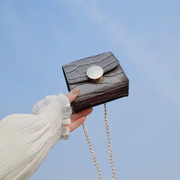 

Retro small bag female 2020 summer new fashion slung chain bag crocodile pattern wild texture shoulder small square bag