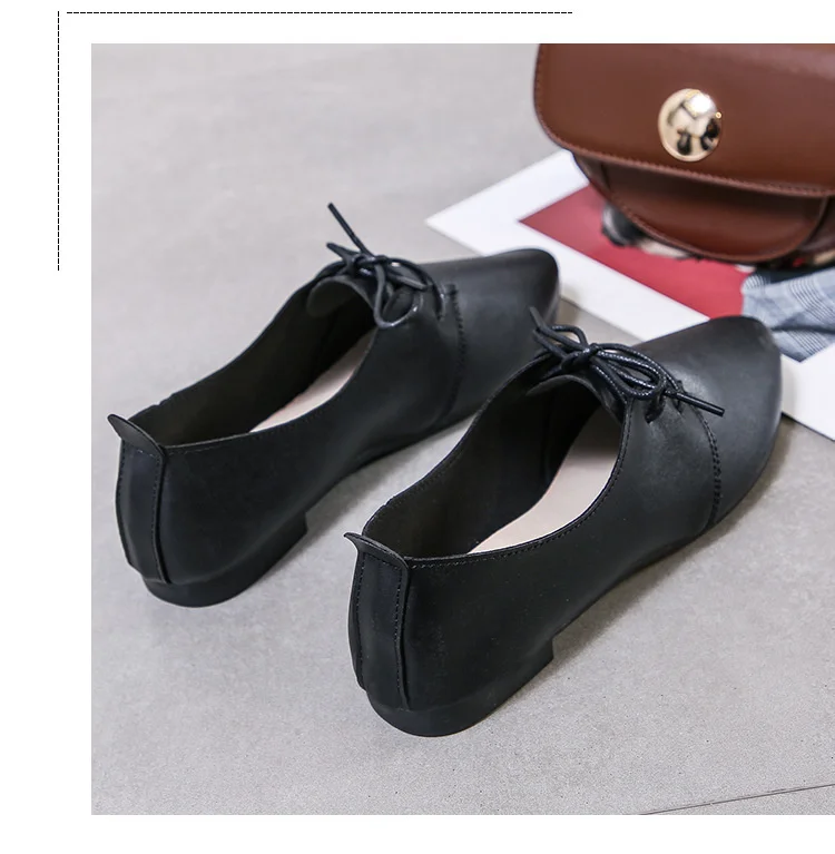 2021 New Design Women Oxford Shoes Casual Flats Shoes Women PU Leather Shoes Light Lace Up Loafers Ladies Walking White Shoes