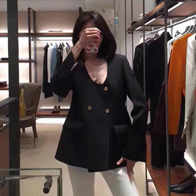 

2019 Black Crewneck Suit Jacket Handmade Burr U-Neck Shoulder Pad Small Suit Advanced Feeling OL Temperament Suit Back Fork