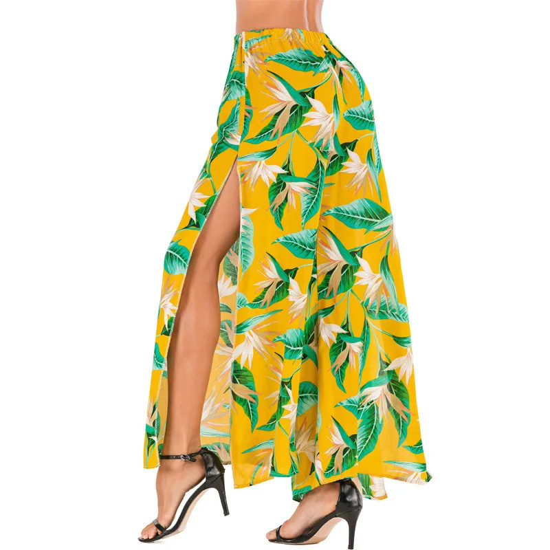 12403270925_1740350160