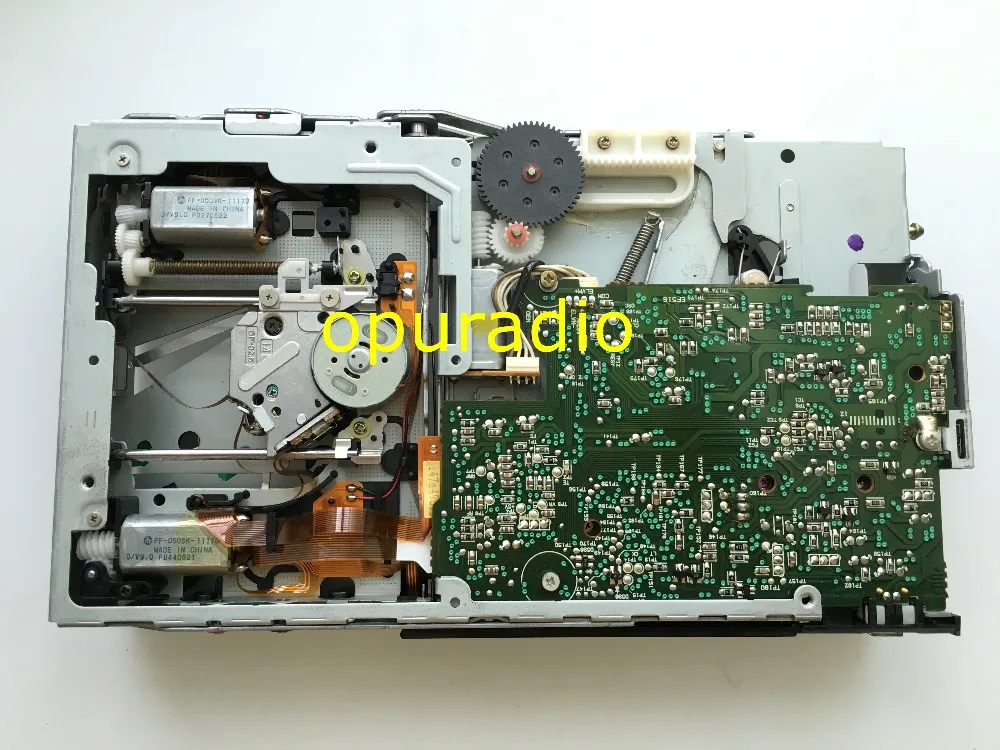 DT24A22D 6 cd changer for Mercedes MC3198 (1)_