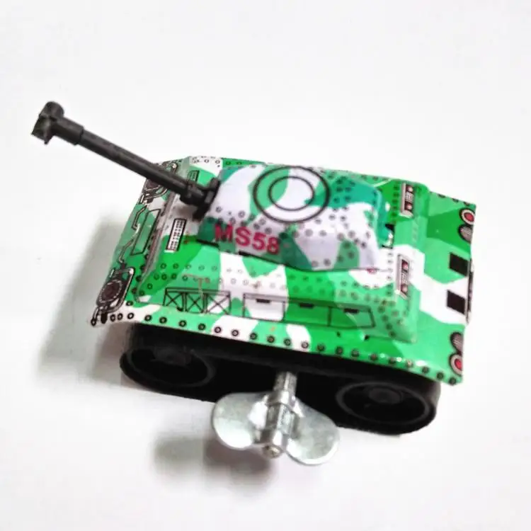 

GloryStar Iron Sheet Tank Spring Tank Random Panzer Toy 30