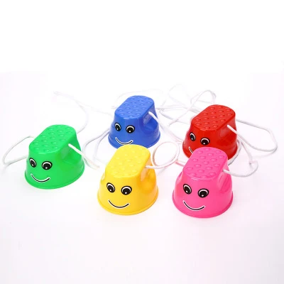

5 Colors 1pc Walk Stilt Jump Toy Plastic Smile Face Pattern Children Outdoor Fun Sports Balance Training Toy Best Gift