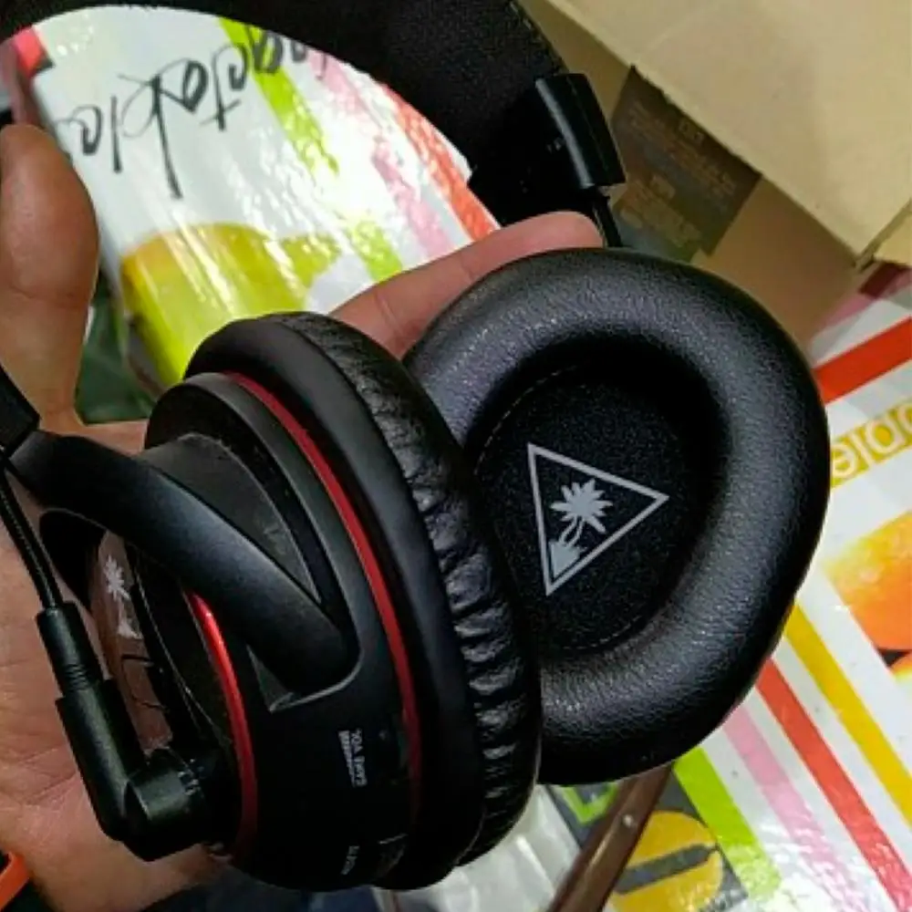 KQTFT 1 Pair of Replacement Ear Pads for Turtle Beach EAR FORCE PX4 PX5 PX 4 PX 5 Headset EarPads Earmuff Cover Cushion Cups