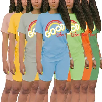 

Women Summer Short Sleeve Rainbow Print 2pcs Set Round Collar Yogs Suits Fashion Plus Size T Shirts + Shorts Two Piece Set