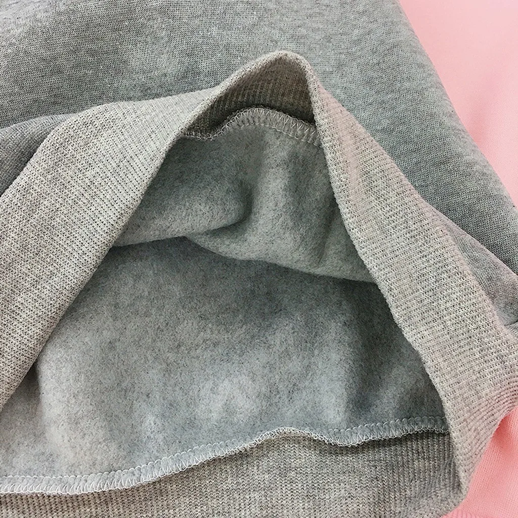 Hoodies & Sweatshirts
