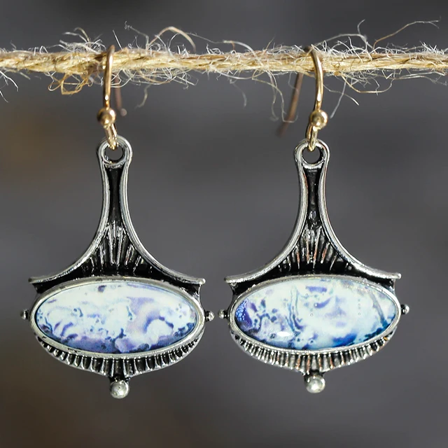 2021 Bohemian Ethnic Style Green Dangle Earrings For Women Tribal Jewelry Vintage Long Drop Earring Fashion Personality Gift Earring D385