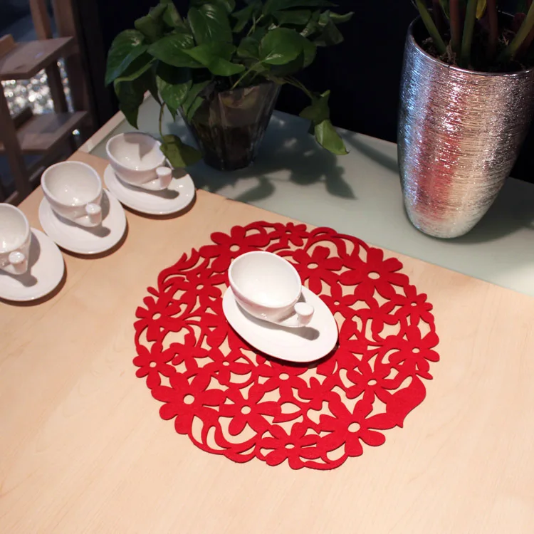 

1pcs Creative Tabletop Plates Mat Round Laser Cut Flower Felt Placemats Dinner Table Cup Mat Cushion Cup Holder Home Table Decor